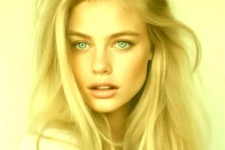 Chloe, 21, a blonde grey-eyed mixed companion based in Xiaoxi. Offering GFE, Dinner Date, Girlfriend Experience. Available for incall and outcall, overnight ...