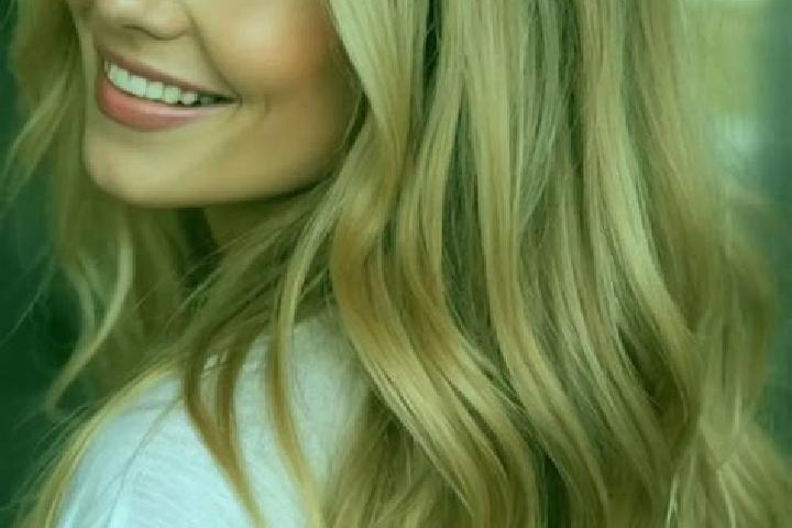 Chloe, 21, a blonde hazel-eyed caribbean companion based in Warka. Offering Prostate Massage, Erotic Massage, Overnight, Dinner Date. Available for incall an...