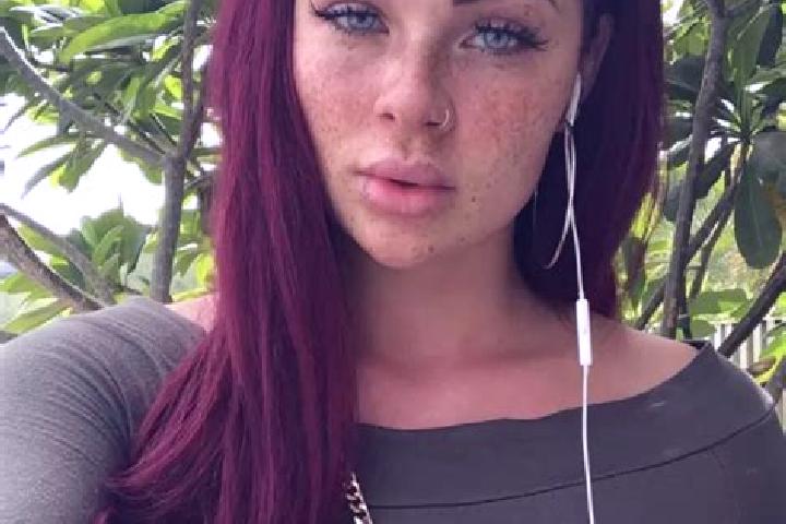 Chloe, 21, a red dark-eyed latina companion based in Sainte-Marie-sur-Semois. Offering Tantra, OWO, Girlfriend Experience, Party Girl. Available for incall a...