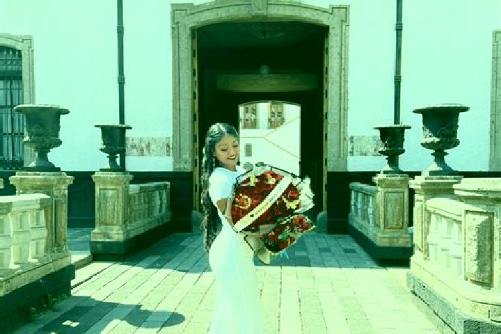 Chloe, 21 — Escort in Chahuite, Mexico