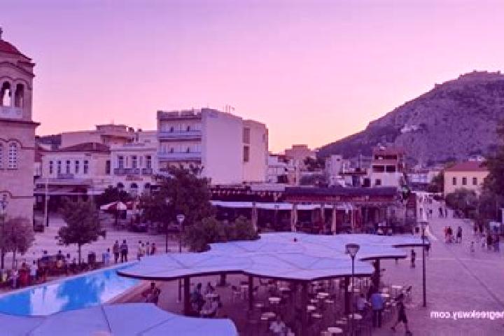 Chloe, 21 — Escort in Kalos Agros, Greece