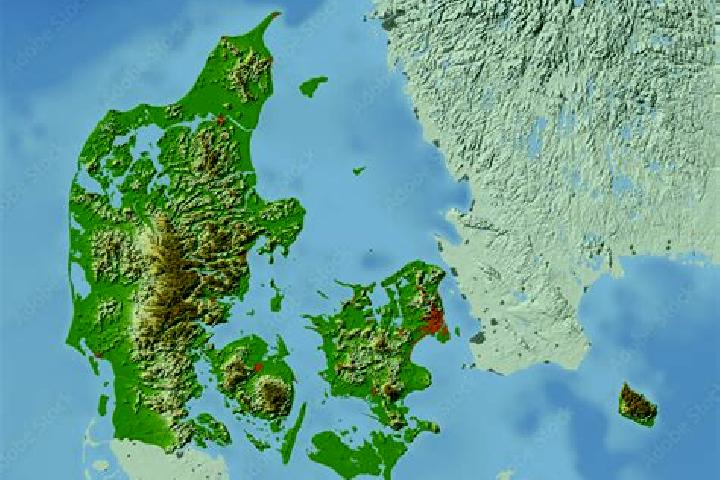 Chloe, 21 — Escort in Logstrup, Denmark