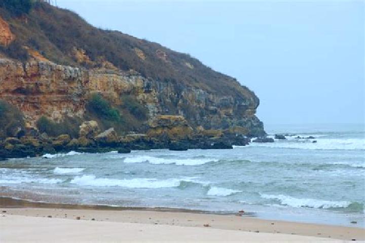 Chloe, 21 — Escort in Praia Bebe, Angola