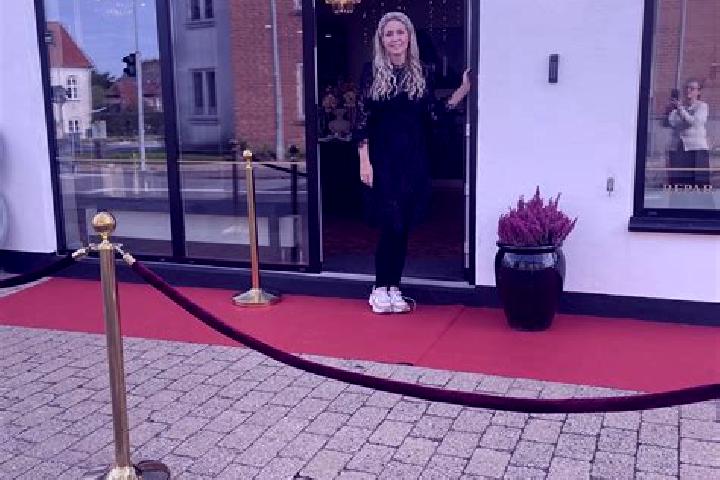 Chloe, 21 — Escort in Ringe, Denmark