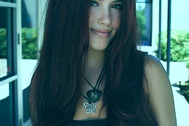 Chloe, 22, a auburn dark-eyed mediterranean companion based in Thimory. Offering BDSM, Girlfriend Experience, Tantra. Available for incall and outcall, overn...