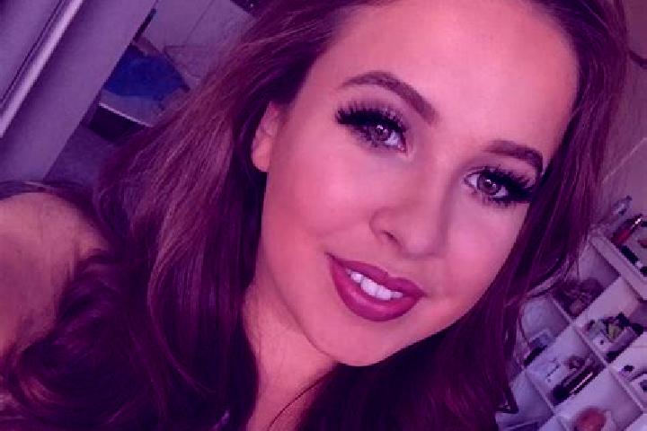 Chloe, 22, a black grey-eyed european companion based in Heiderscheid. Offering 69, OWO, Deep French Kissing. Available for incall and outcall, overnight boo...