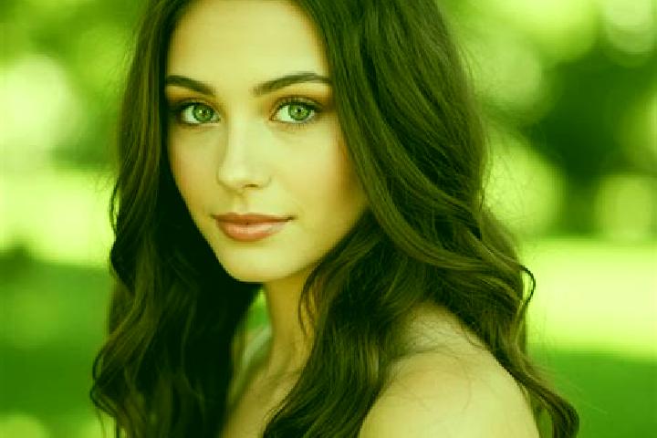 Chloe, 22, a black hazel-eyed european companion based in Trebinje. Offering Party Girl, A-Level, Roleplay. Available for incall and outcall, day and evening...