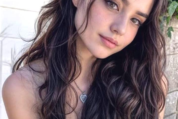 Chloe, 22, a black hazel-eyed middle eastern companion based in Canezza. Offering Prostate Massage, Girlfriend Experience, Couples, Striptease, Duos. Availab...
