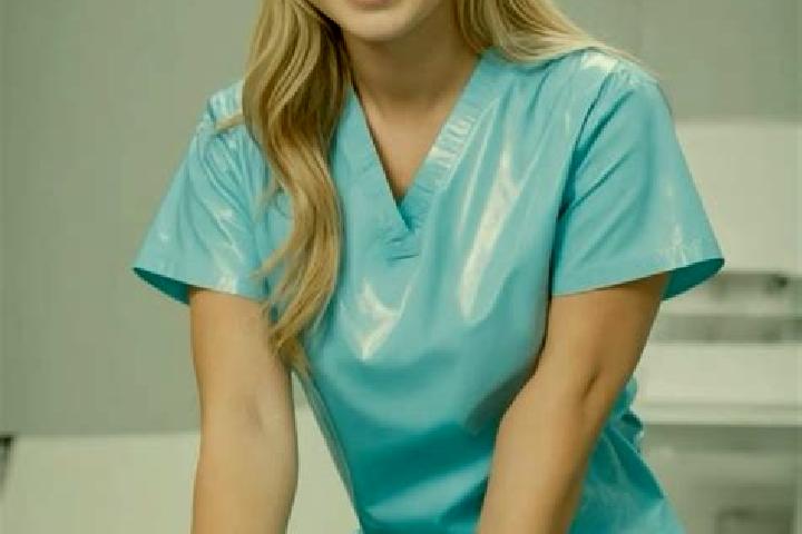 Chloe, 22, a dark blonde amber-eyed caribbean companion based in Edaicode. Offering Dinner Date, Roleplay, BDSM, Massage, Fetish. Available for incall and ou...