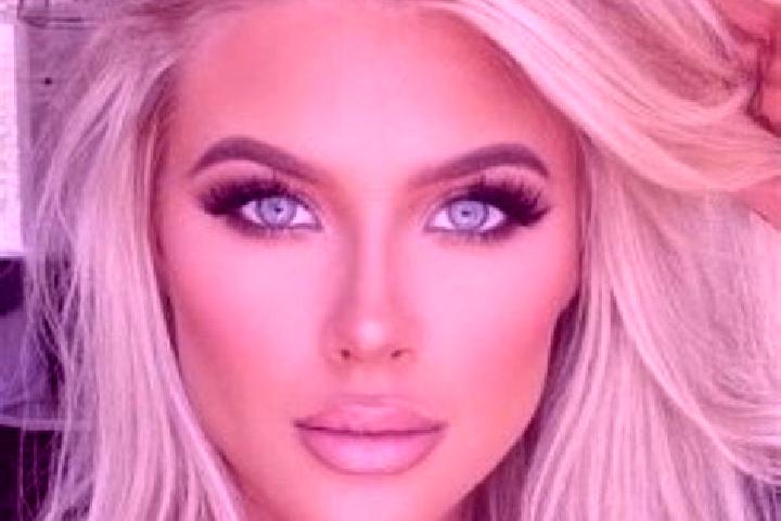 Chloe, 22, a platinum blonde hazel-eyed latina companion based in Neusalza-Spremberg. Offering Dinner Date, Striptease, Girlfriend Experience, Overnight, 69....