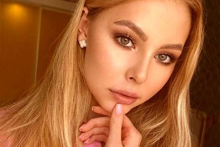 Chloe, 22 — Escort in Gorna Malina, Bulgaria