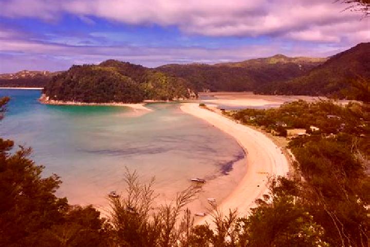 Chloe, 22 — Escort in Island Bay, New Zealand