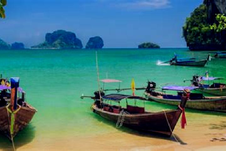 Chloe, 22 — Escort in Mae Mo, Thailand
