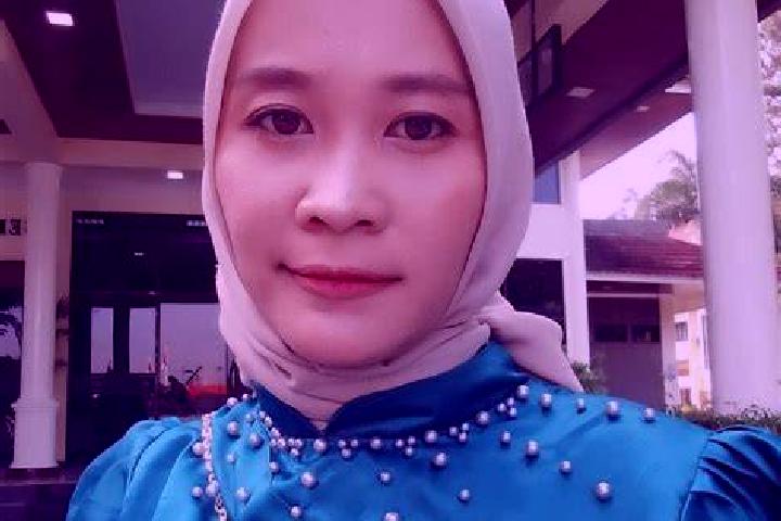 Chloe, 22 — Escort in Mentoro Wetan, Indonesia