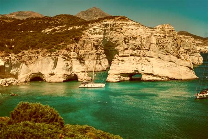 Chloe, 22 — Escort in Milos, Greece