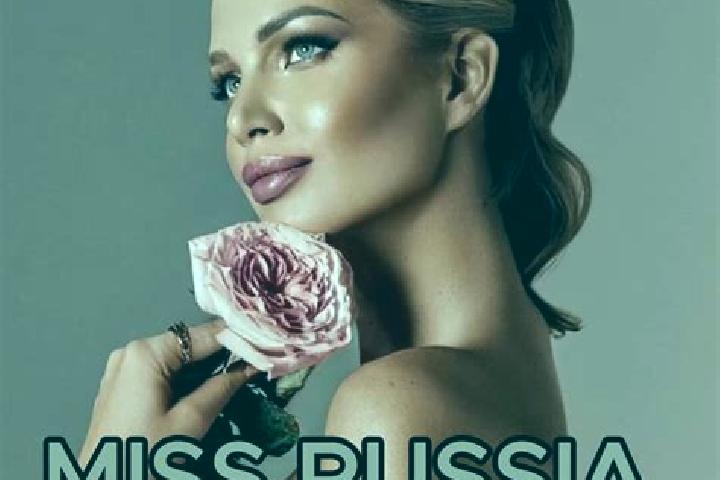 Chloe, 22 — Escort in Novoraychikhinsk, Russia