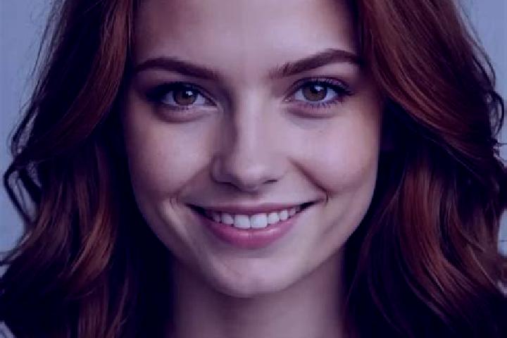Chloe, 23, a auburn hazel-eyed european companion based in Maricao. Offering Dinner Date, CIM, Couples. Available for incall and outcall, day and evening dates.