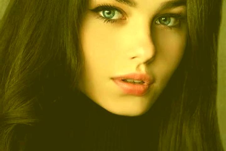 Chloe, 23, a black blue-eyed caucasian companion based in Barcelona. Offering Erotic Massage, Girlfriend Experience, Party Girl, Massage, OWO. Available for ...