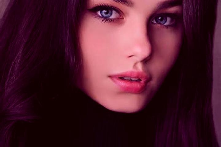 Chloe, 23, a black grey-eyed caucasian companion based in Schiavi di Abruzzo. Offering BDSM, OWO, Couples, Roleplay. Available for incall and outcall, day an...