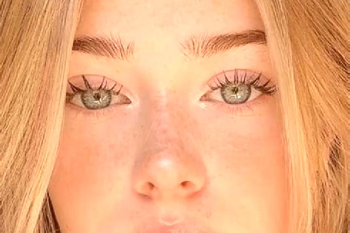 Chloe, 23, a blonde green-eyed indian companion based in Viveros de la Loma. Offering Prostate Massage, CIM, A-Level. Available for incall and outcall, day a...