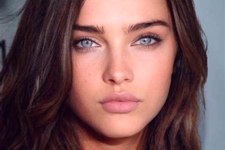 Chloe, 23, a brunette brown-eyed slavic companion based in Duliajan Oil Town. Offering Fetish, GFE, Striptease, Tantra. Available for incall and outcall, day...