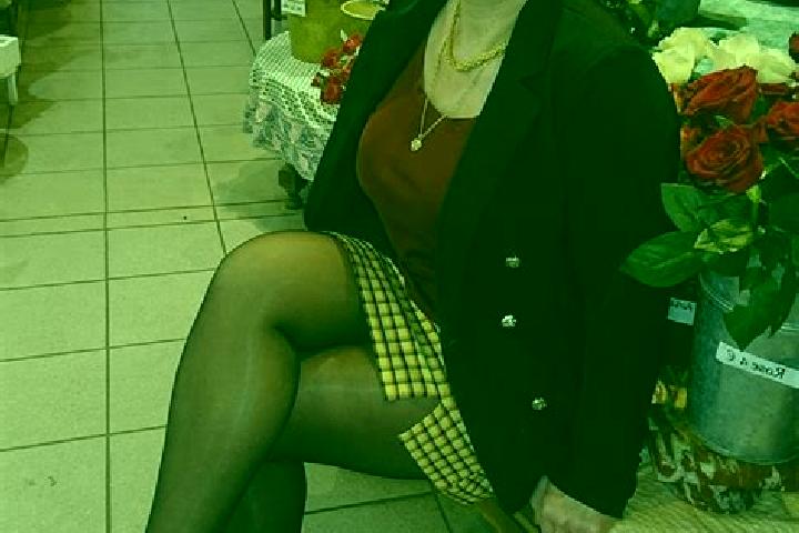 Chloe, 23 — Escort in Seglingen / Ober-Seglingen, Switzerland