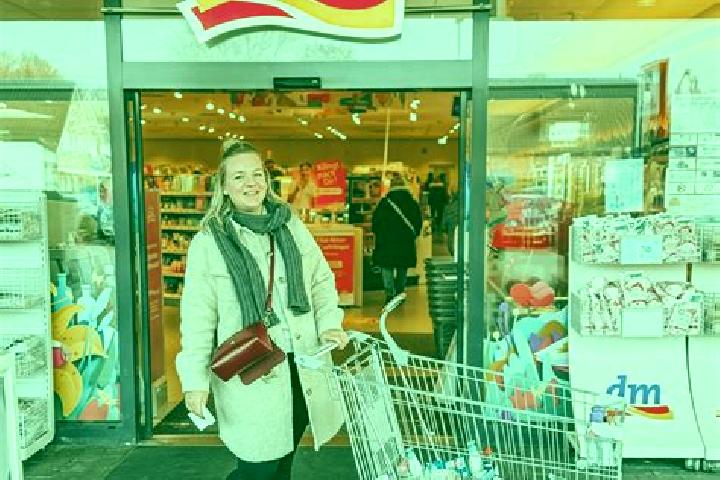 Chloe, 23 — Escort in Store, Slovenia