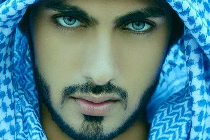 Chloe, 24, a auburn blue-eyed middle eastern companion based in Shelly Park. Offering Party Girl, Duos, Massage, Tantra. Available for incall and outcall, da...