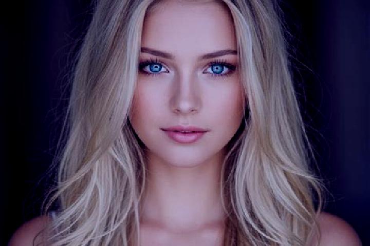 Chloe, 24, a blonde hazel-eyed mixed companion based in Strazov. Offering BDSM, Massage. Available for incall and outcall, overnight bookings available.