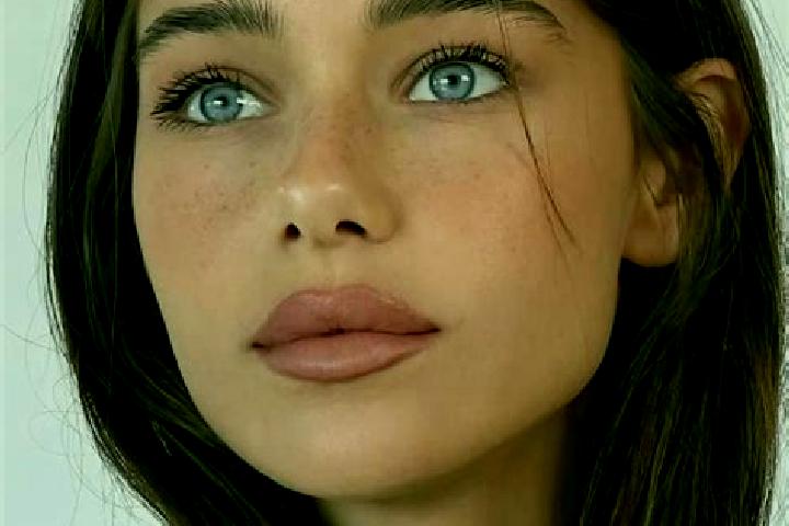 Chloe, 24, a brunette amber-eyed asian companion based in Hemhofen. Offering Travel Companion, Party Girl, 69, Massage. Available for incall and outcall, day...