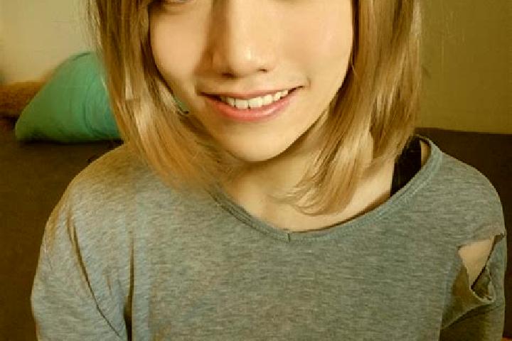 Chloe, 24, a platinum blonde brown-eyed asian companion based in Mahapleu II. Offering Girlfriend Experience, Erotic Massage, OWO, A-Level. Available for inc...