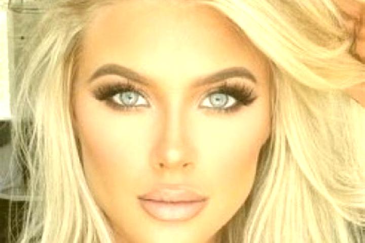 Chloe, 24, a platinum blonde dark-eyed european companion based in Muhanga. Offering BDSM, 69, Erotic Massage, Deep French Kissing. Available for incall and ...