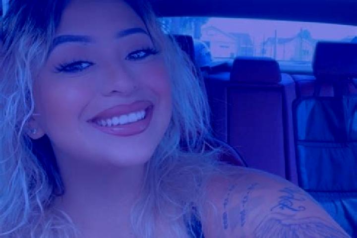 Chloe, 24 — Escort in Grandview Plaza, United States