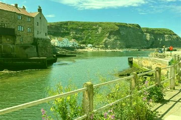 Chloe, 24 — Escort in Staithes, United Kingdom