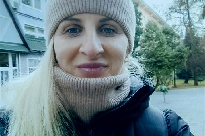 Chloe, 24 — Escort in Svalyava, Ukraine