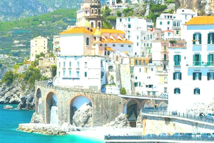 Chloe, 24 — Escort in Tarcento, Italy