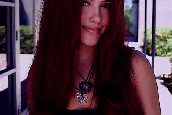Chloe, 25, a auburn dark-eyed indian companion based in Sanmihaiu Almasului. Offering Fetish, Erotic Massage, Girlfriend Experience, Deep French Kissing. Ava...