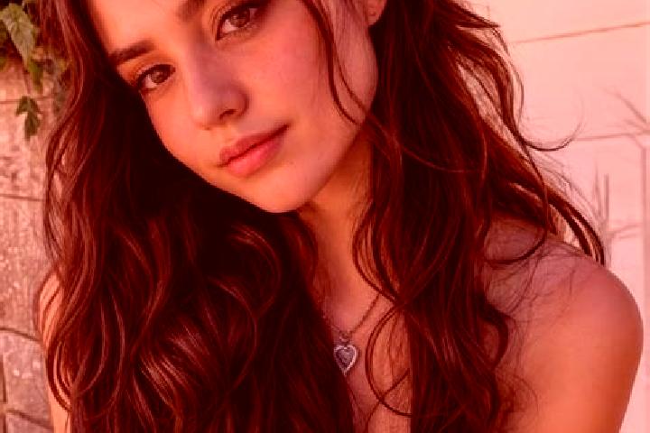 Chloe, 25, a black hazel-eyed slavic companion based in Cuatro Caminos. Offering 69, Overnight, Domination. Available for incall and outcall, day and evening...