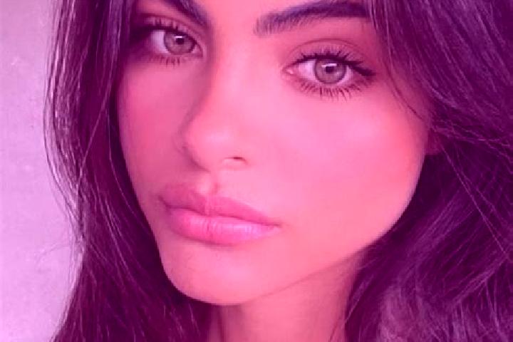 Chloe, 25, a brunette green-eyed indian companion based in Shuining. Offering Girlfriend Experience, Tantra, BDSM, CIM. Available for incall and outcall, ove...