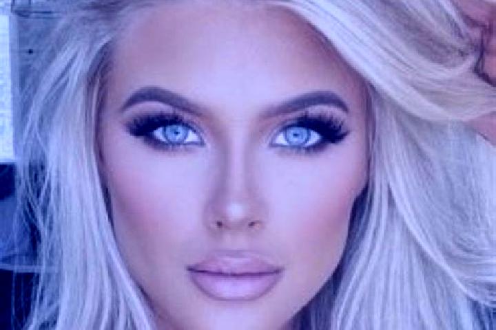 Chloe, 25, a platinum blonde hazel-eyed indian companion based in Colonia Lealtad. Offering Prostate Massage, Dinner Date, Massage, Couples, BDSM. Available ...