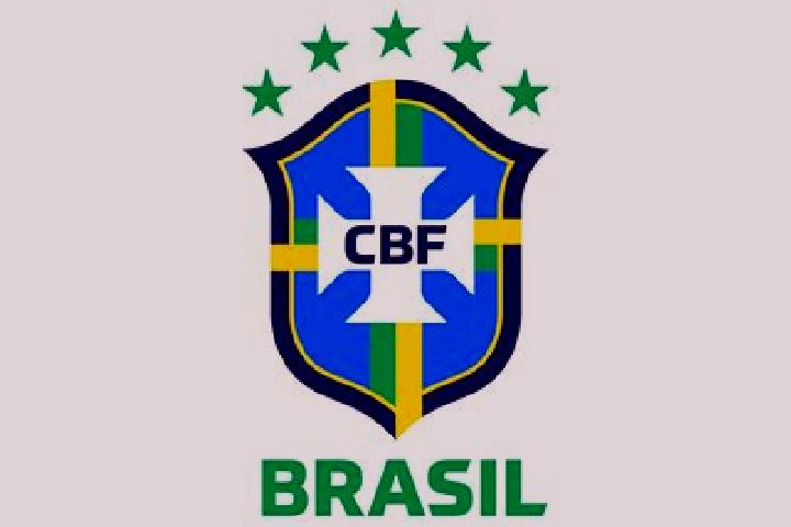 Chloe, 25 — Escort in Nazarezinho, Brazil