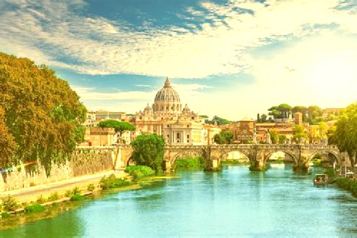 Chloe, 25 — Escort in Pontasserchio, Italy