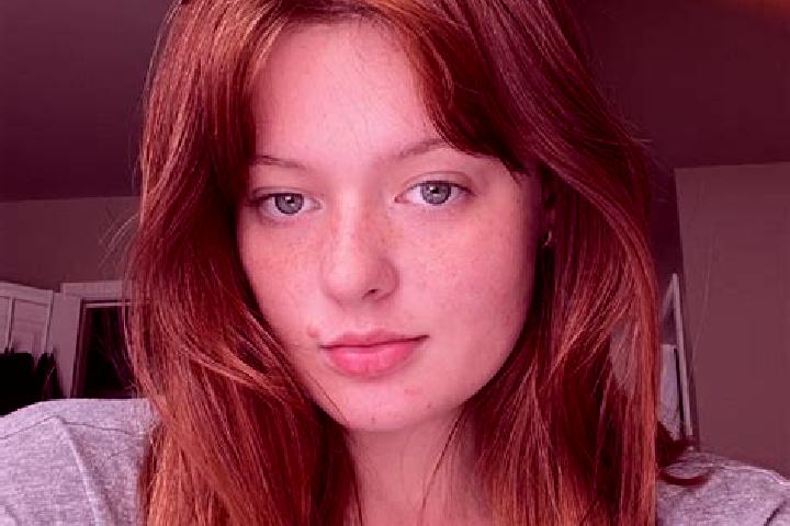 Chloe, 26, a auburn blue-eyed caucasian companion based in Pocono Ranch Lands. Offering Travel Companion, Duos, Overnight, Party Girl. Available for incall a...