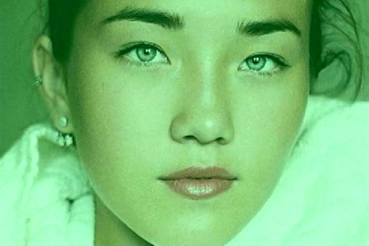 Chloe, 26, a black grey-eyed caucasian companion based in Kebonjeruk. Offering Couples, Travel Companion, Tantra. Available for incall and outcall, overnight...