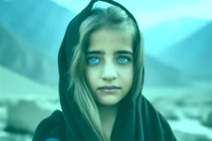 Chloe, 26, a blonde brown-eyed middle eastern companion based in Ozuluama de Mascarenas. Offering Girlfriend Experience, Couples, 69. Available for incall an...
