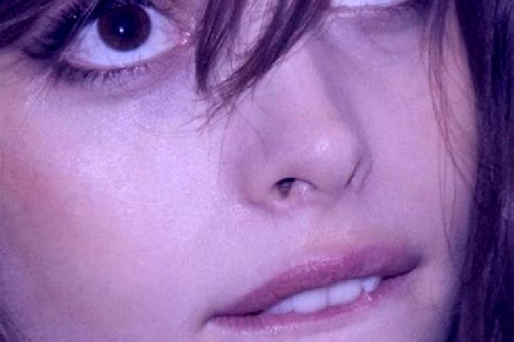 Chloe, 26, a red dark-eyed european companion based in Pobyeda. Offering Couples, Domination, Striptease. Available for incall and outcall, overnight booking...
