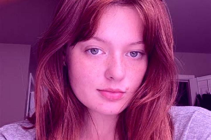 Chloe, 26, a red hazel-eyed asian companion based in Xonacatlan. Offering OWO, Couples, Massage, Deep French Kissing. Available for incall and outcall, day a...