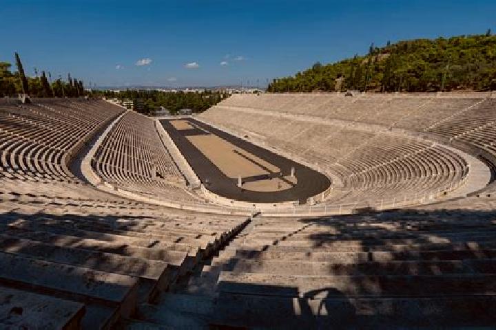 Chloe, 26 — Escort in Archaia Olympia, Greece