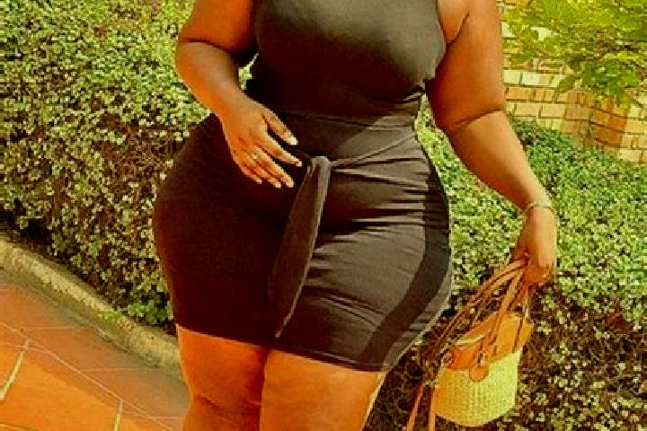 Chloe, 26 — Escort in Erzhausen, Germany