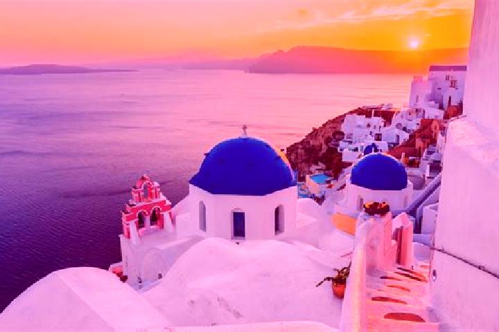 Chloe, 26 — Escort in Kato Glykovrysi, Greece